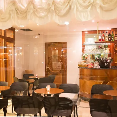 Hotel Tritone-2