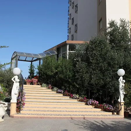 Hotel Plaza-3