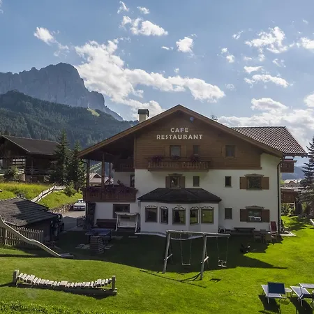 Hotel Val-2