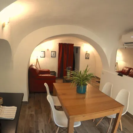 The Foria House By House In Naples-2