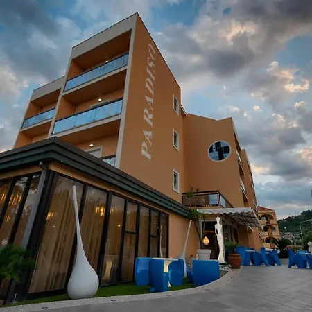 Hotel Paradiso-2