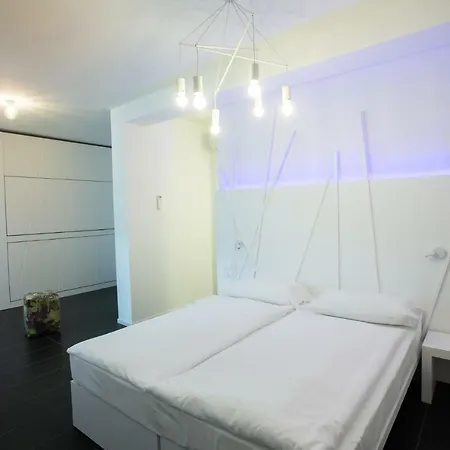 Sunrise Rooms-2