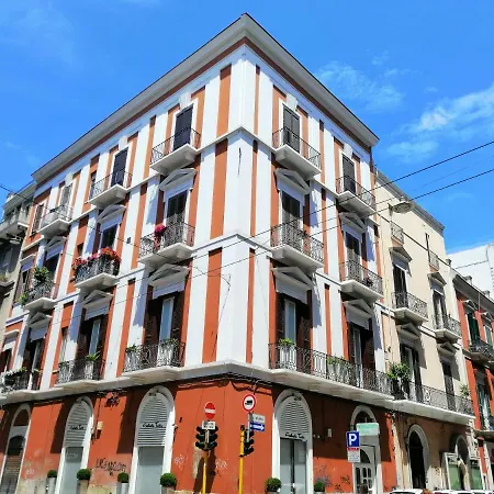 Bari 102-3