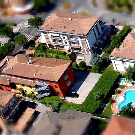 Hotel Benaco-2