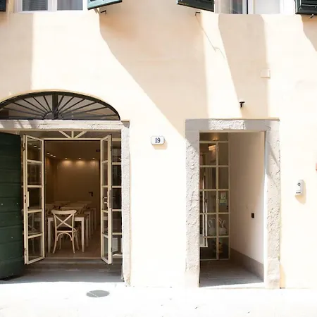 B&B Residenza Di Via Fontana-2
