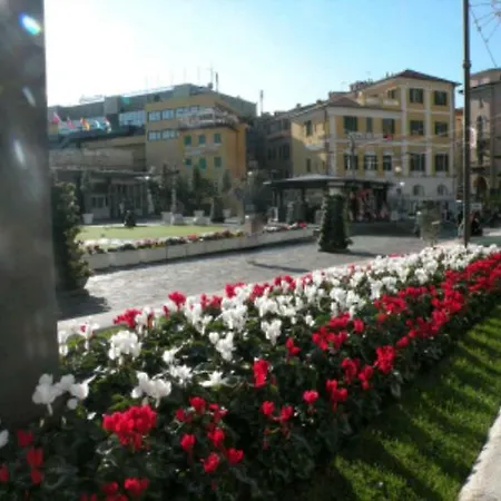 Les Chambres De La Place-3