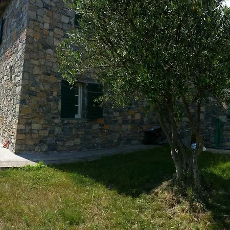 La Martina Portovenere Trekking Cottage-3