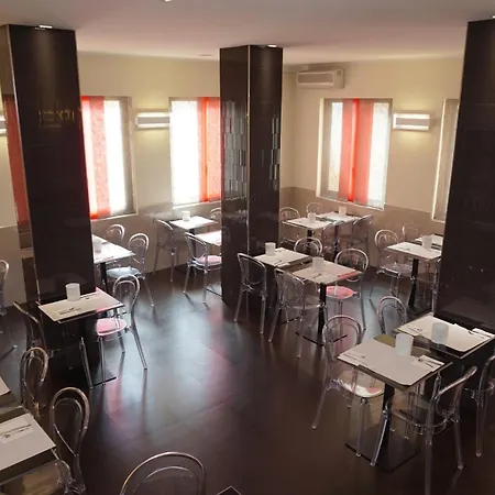Hotel Mariano-2