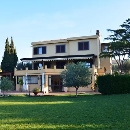 Bed And Breakfast La Corte Degli Ulivi-2