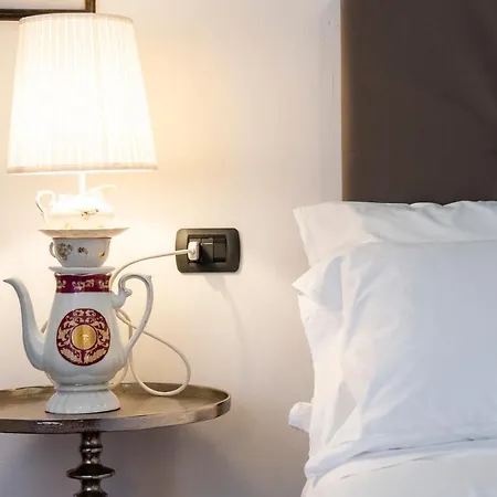 Biblio Rooms Guesthouse-2