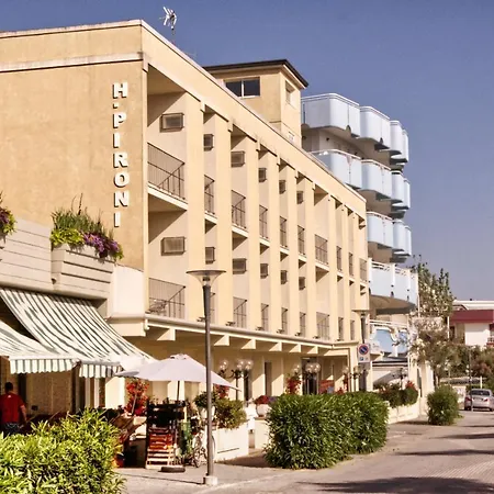 Hotel Pironi-3