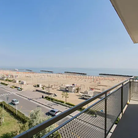 Hotel Tritone Rimini-3