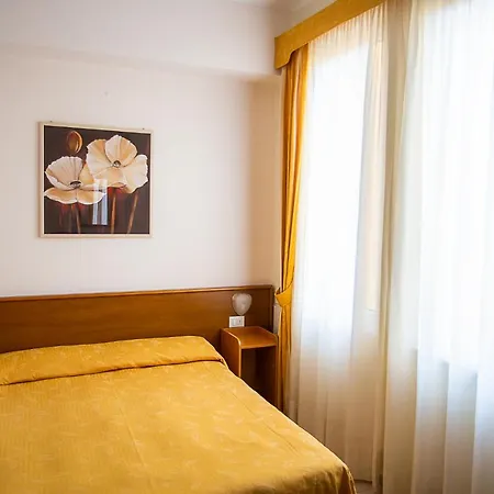 Hotel Nuovo Al Mare-3
