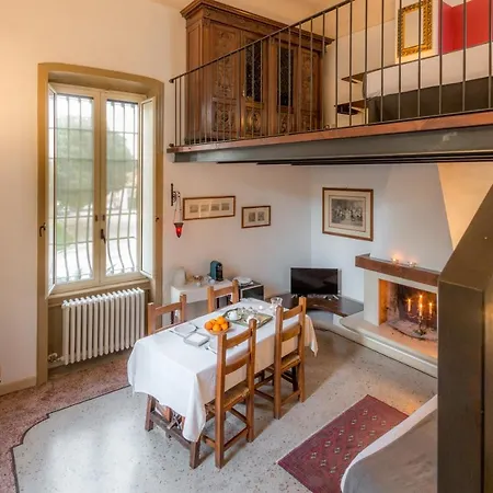 B&B Villa I 2 Leoni-3