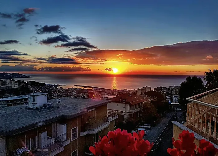 Il Paradiso Del Relax Private Room With Bathroom Parking Sanremo