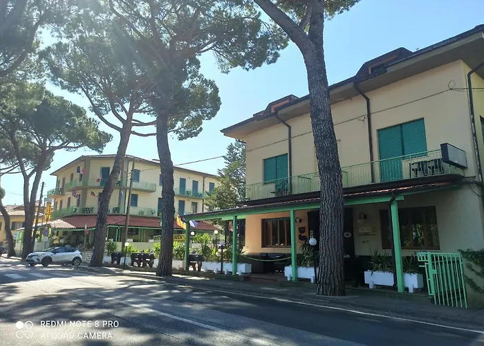 Hotel Flowers Montecatini Terme