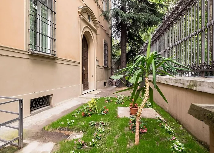 Dorothy Home Bologne
