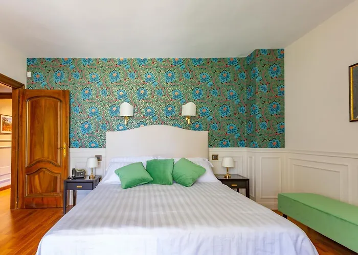 Lena Boutique Resort - Suite & Spa Oria 