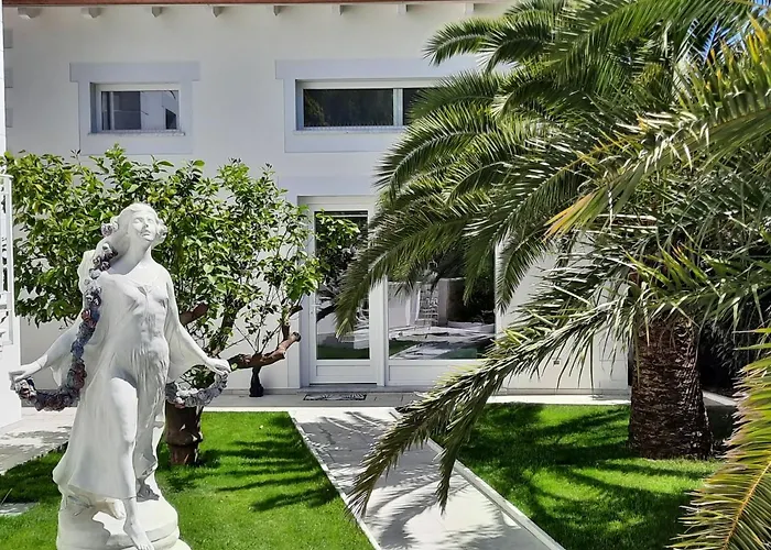 Palms Luxury Suites San Remo