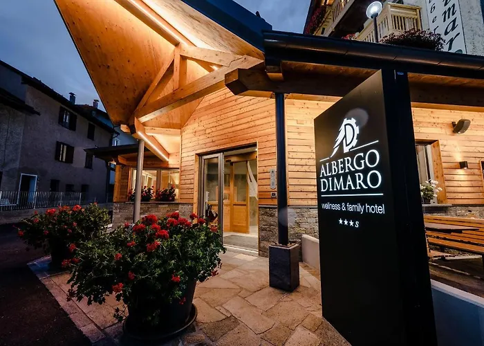 Albergo Dimaro Wellness Hotel