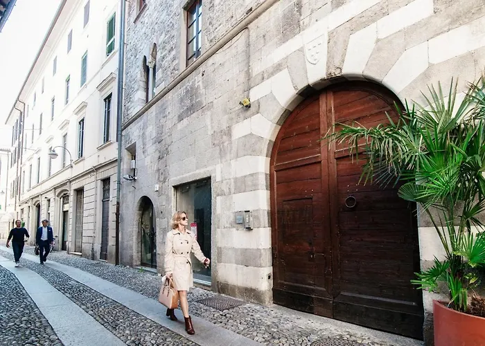 Historical Suites - The House Of Travelers