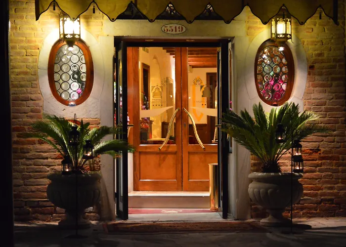 Ai Mori D'Oriente Hotel Venice