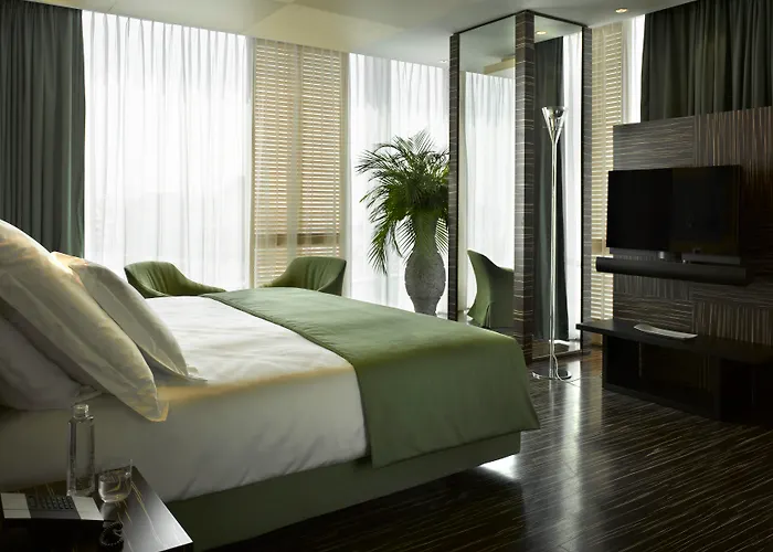 Romeo Napoli Hotel