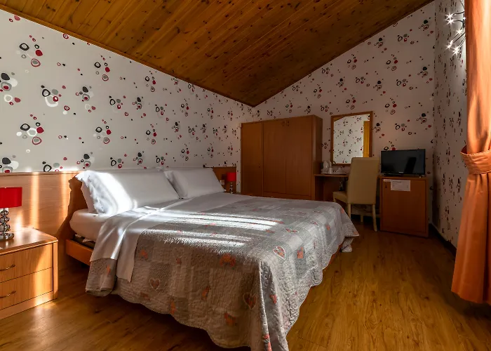 Hotel Donatello Bolonia