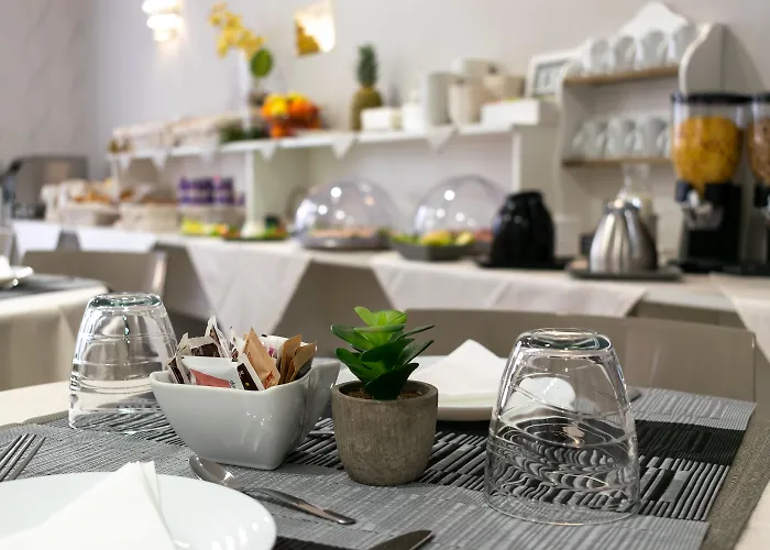 Hotel Donatello Bolonia