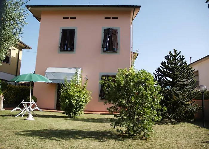 Affittacamere Villa Delia Lucca