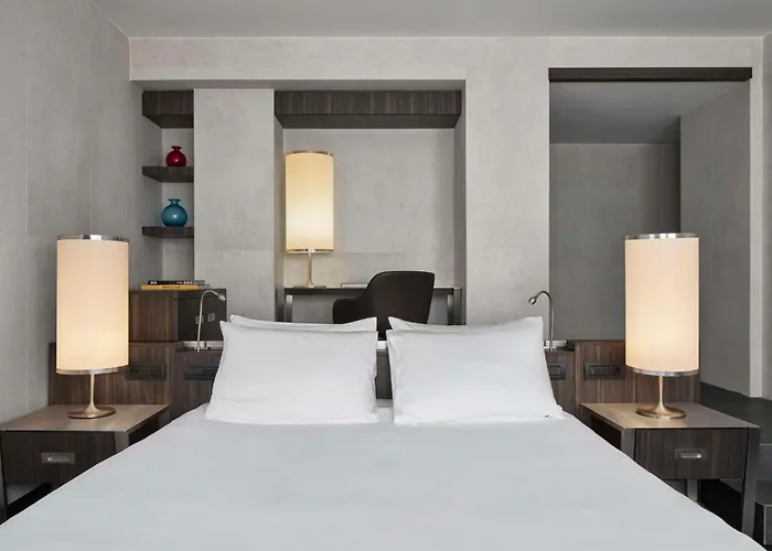 Hyatt Centric Milan Centrale