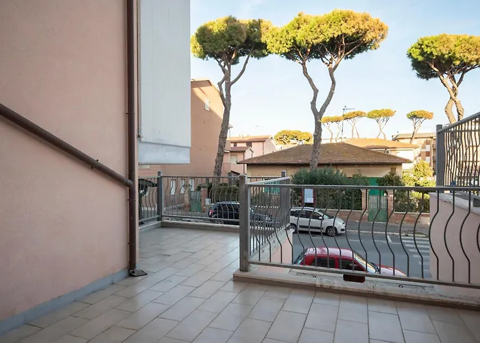 Lola Piccolo Hotel E Appartamenti Marina di Grosseto