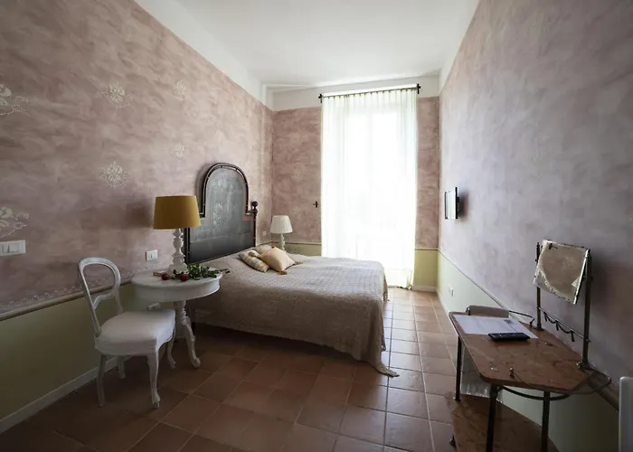 Dogana D'Acqua Rooms & Art Livourne