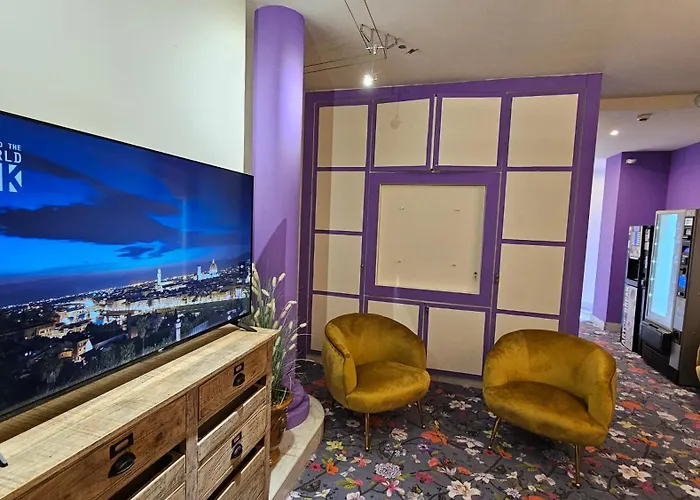Select Executive Residence