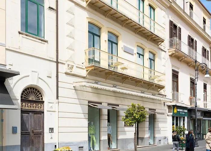 Duomo Guest House - Stay in Sorrento