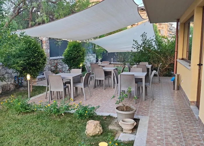 B&B Villa Chiara - Bed And Breakfast Taormina