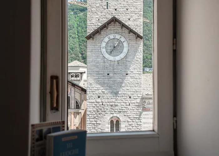 Joivy Al Duomo Guest House Como