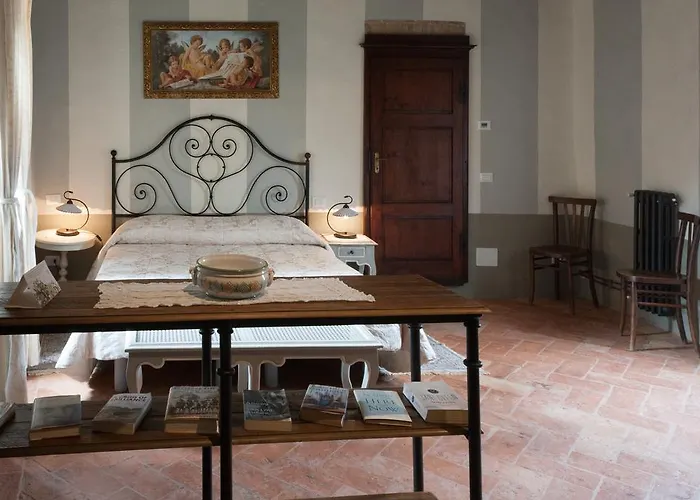 Anna Camere Montalcino
