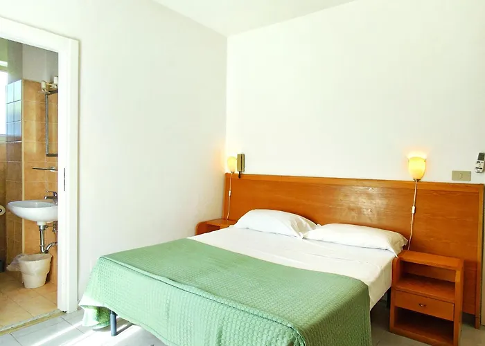 Piccolo Hotel