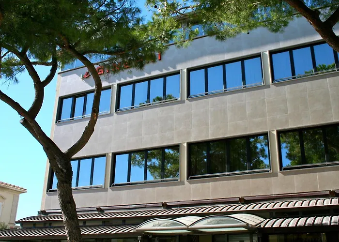 Hotel I Ginepri Marina di Castagneto Carducci