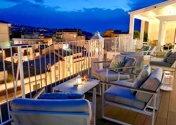 Townhouse Tropea Bed and Breakfast