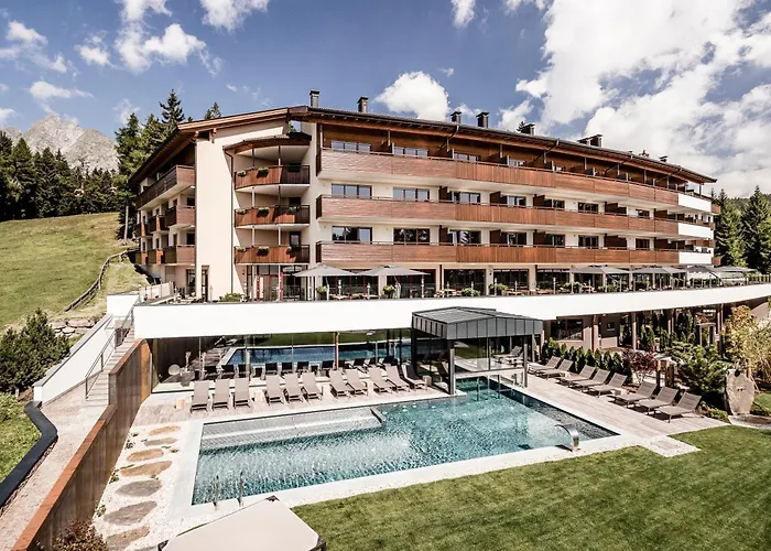 Josef Mountain Resort Hafling