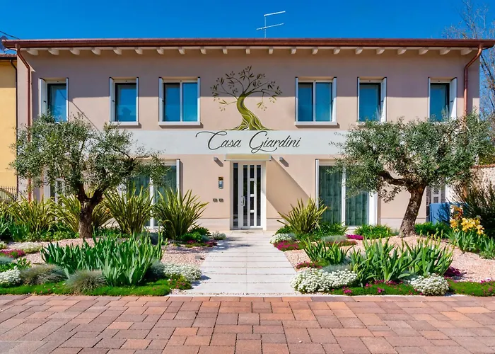 Hotel Casa Giardini Verona