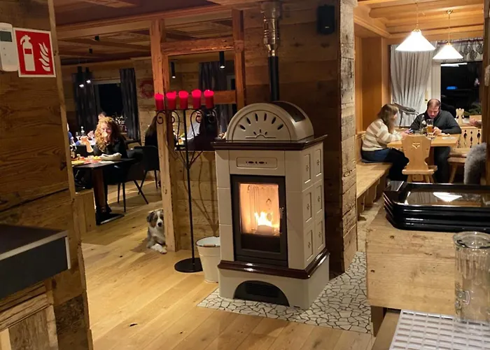 Hotel Almhof San Candido