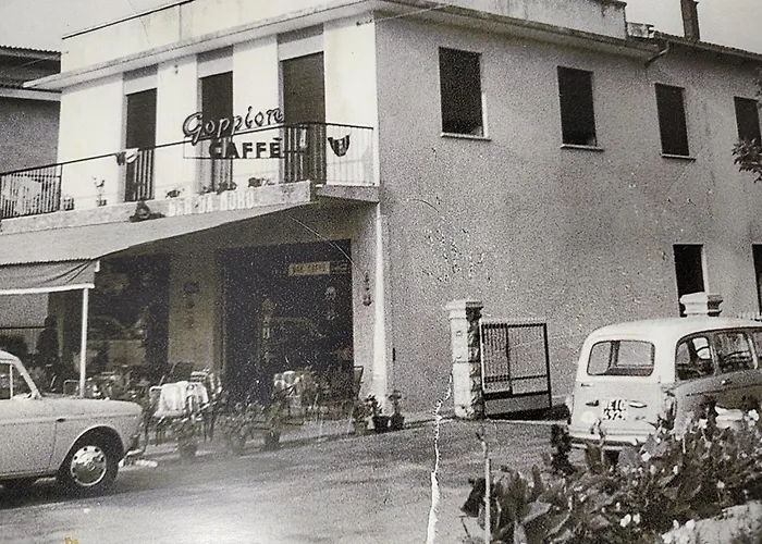 Bar Moro 1963