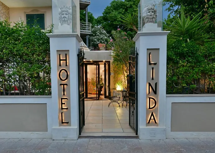 Hotel & Apartments Villa Linda