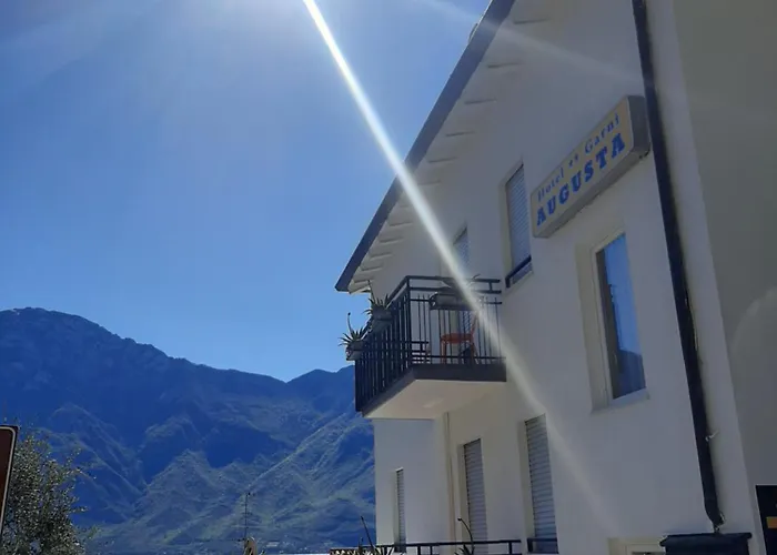 Hotel Augusta Garni Limone sul Garda