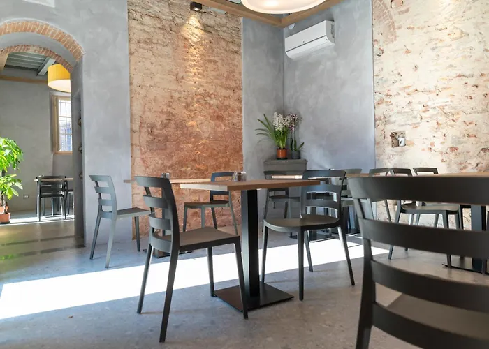 La Lu Cozy Rooms 2