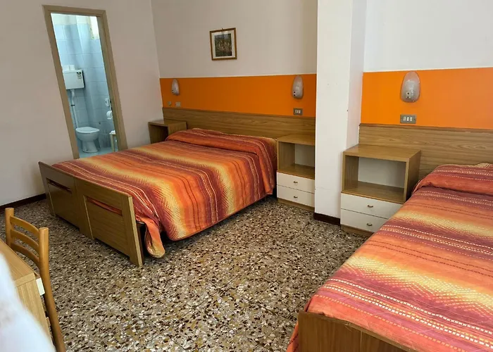Hotel Garni Capinera Garda 