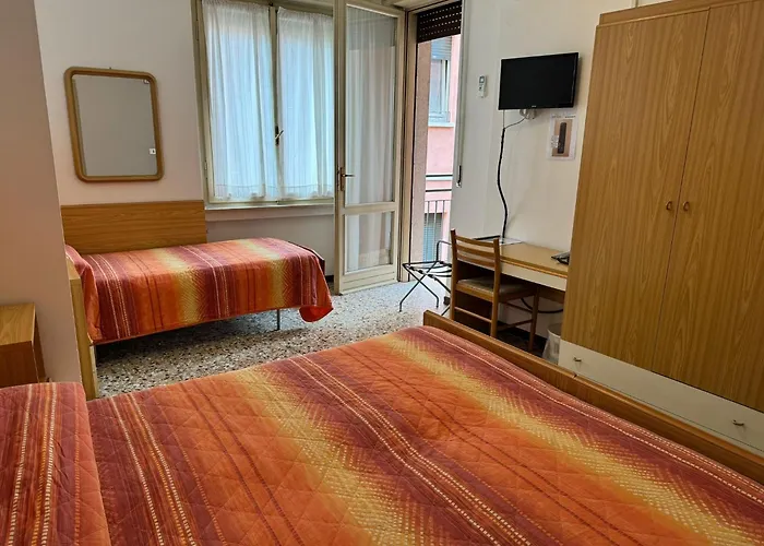Hotel Garni Capinera Garda 
